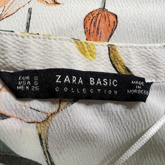 Blouse Zara Size S , Flowered color - Picture 3 of 7